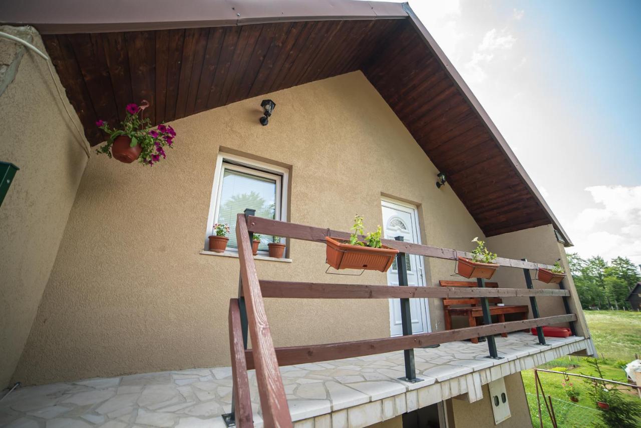 Guest House "Visnja" Žabljak Exterior foto